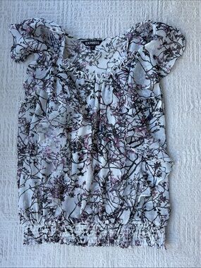 Express White Floral Ruffled Cap-Sleeve Blouse